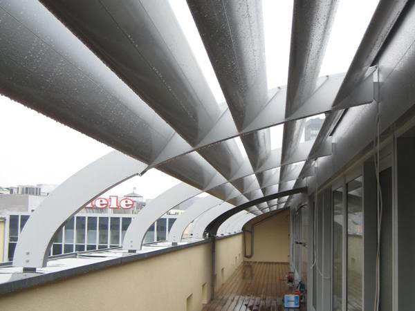 Elliptische Tr�ger mit Aluminium-Lamellen 1